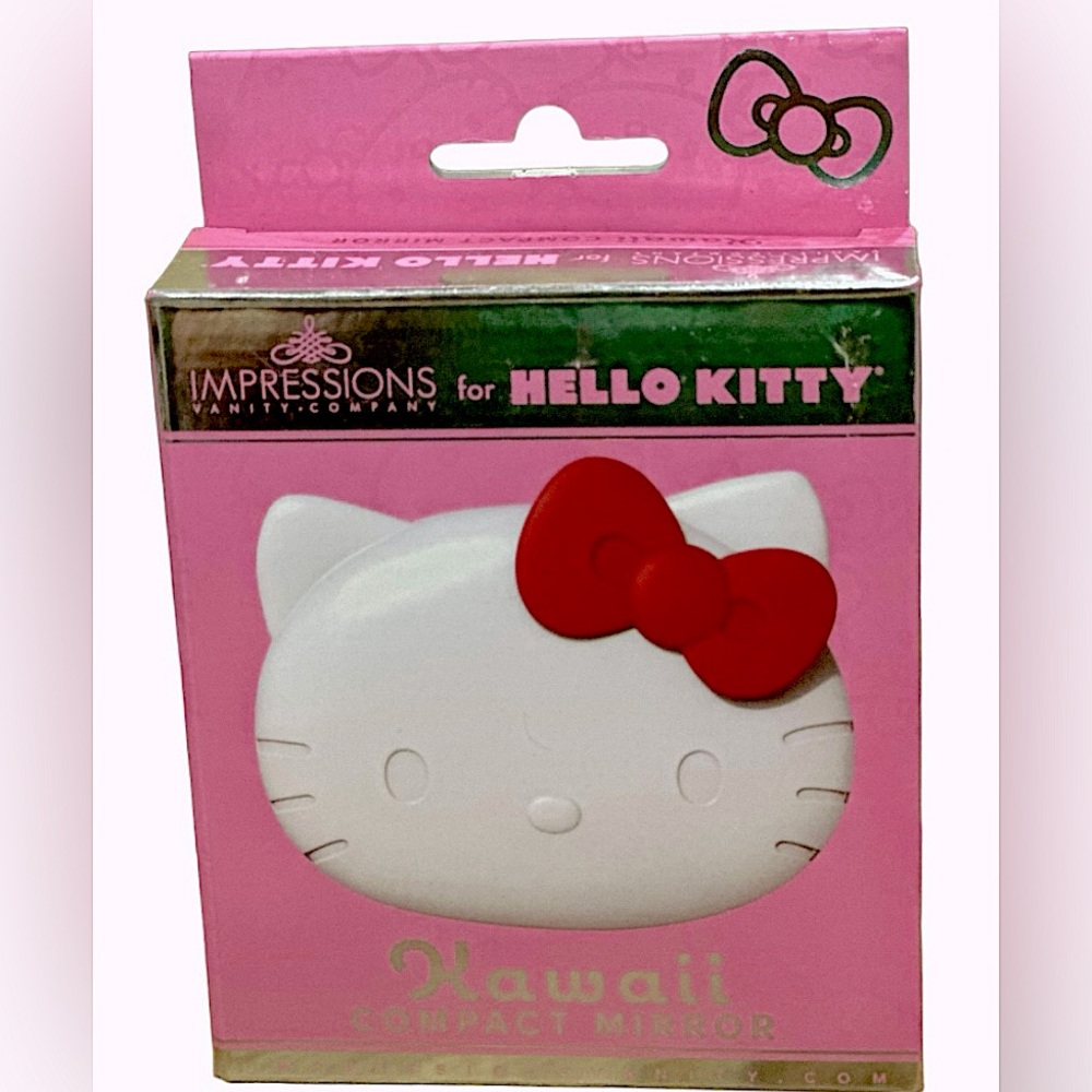 Hello Kitty Kawaii Battery Compact Mirror